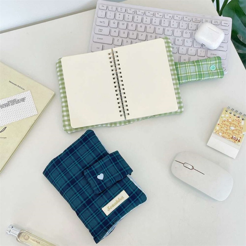 Grüner, weißer Gingham-Stoffbe – Laptop Sleeve Bewertung und Preis